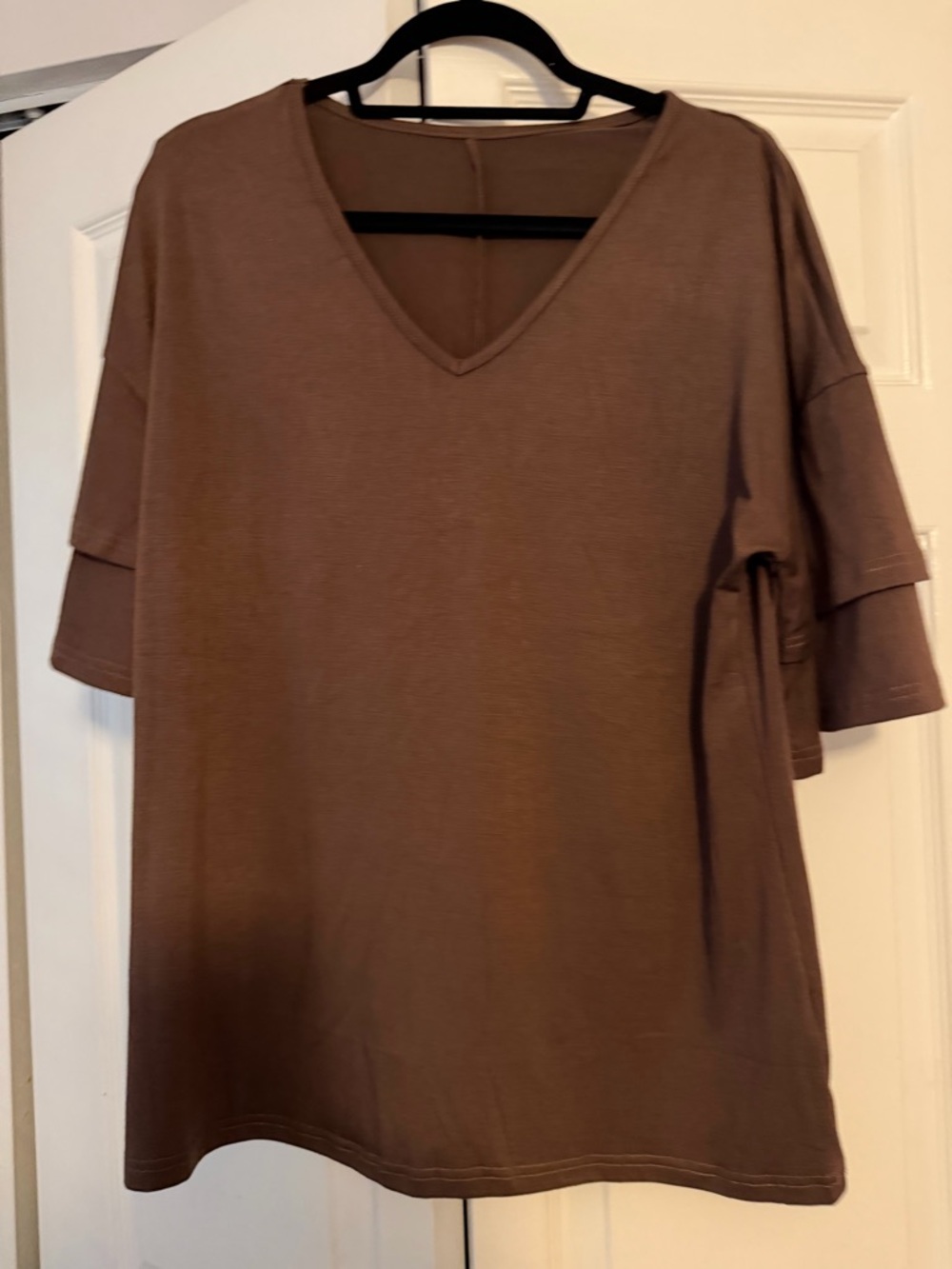 V-Neck Short Sleeve Women's Top in Brown